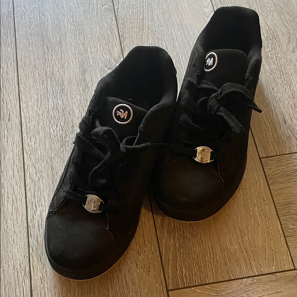 Mecca Black Sneakers for Men